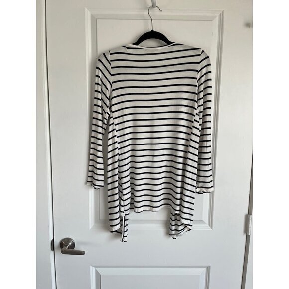 Lightweight Cardigan - Picture 2 of 2